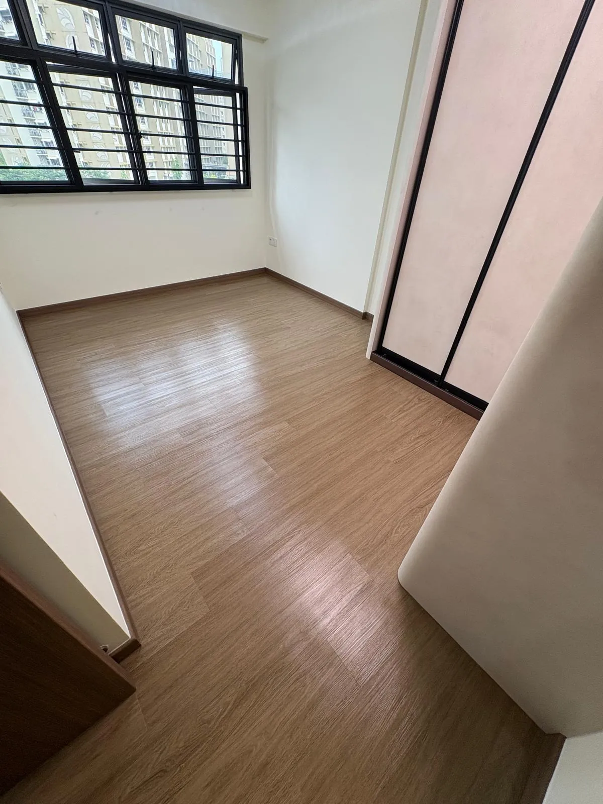 Wood-look floor after cleaning