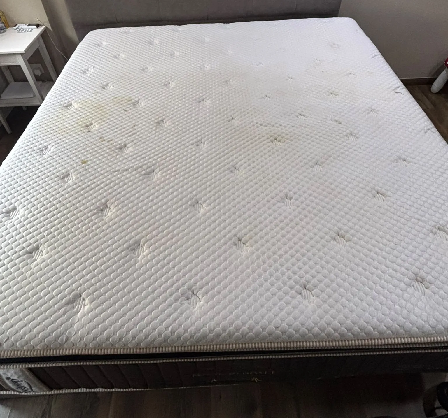 Large stains after cleaning