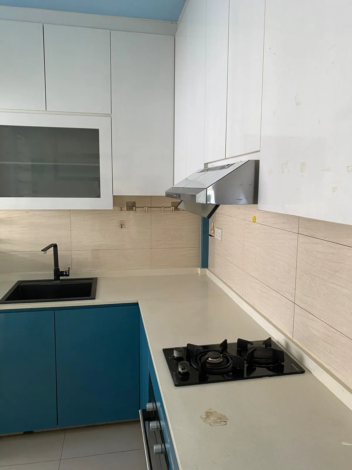 Kitchen after post-renovation cleaning